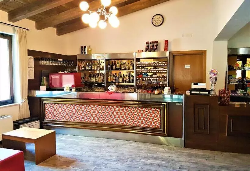 簡易ホテル Del Lago Ampollino