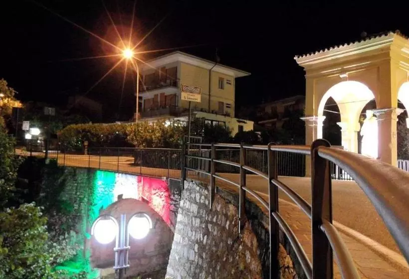 Hotelli Villa Grazia