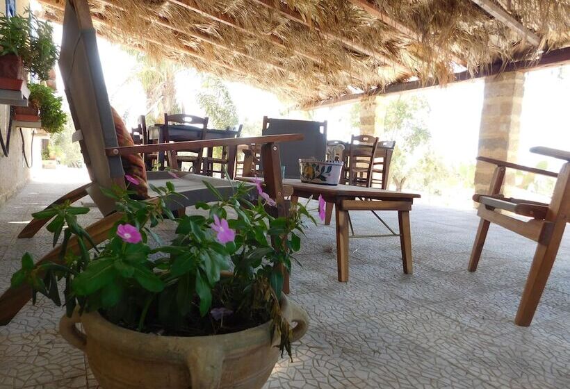 בית מלון כפרי Agriturismo Case Sgaraglino