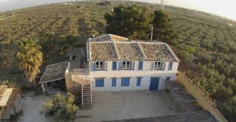 בית מלון כפרי Agriturismo Case Sgaraglino