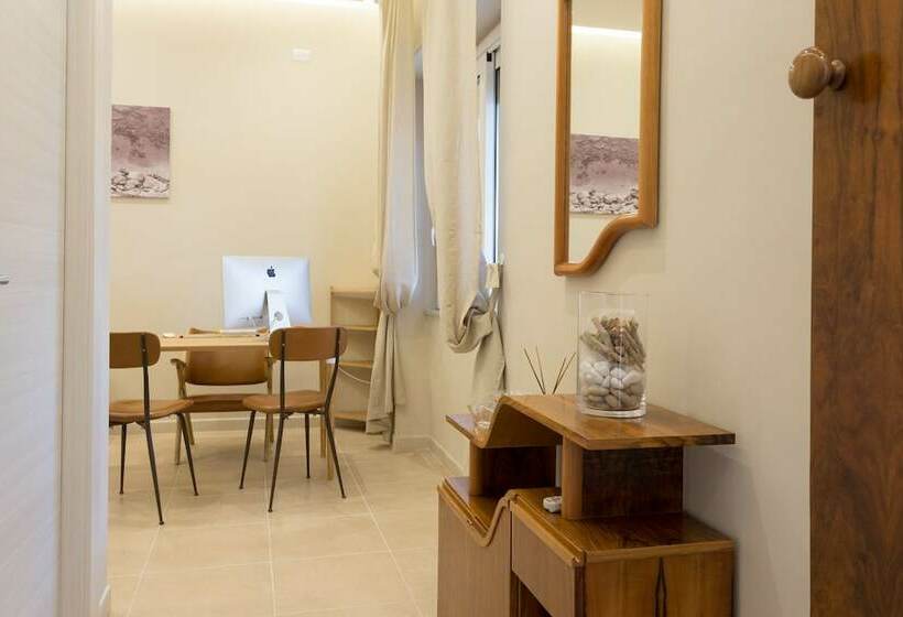 פנסיון Astanza