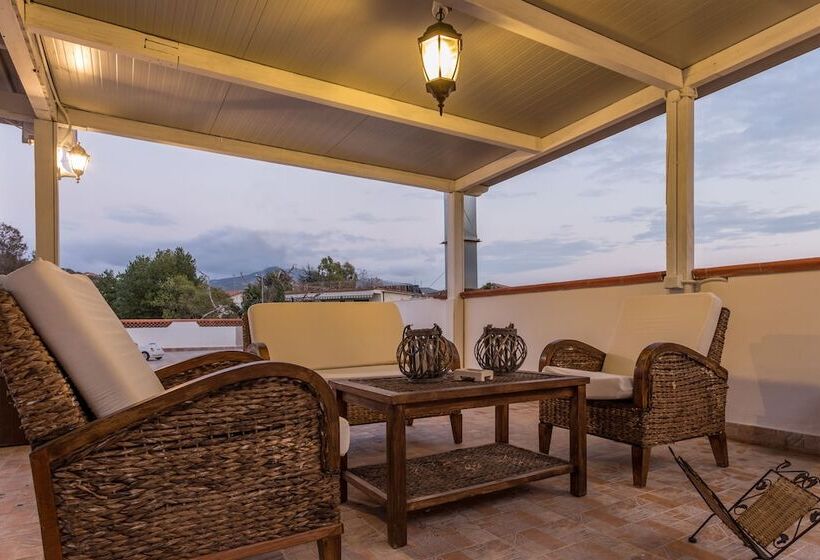 פנסיון Astanza