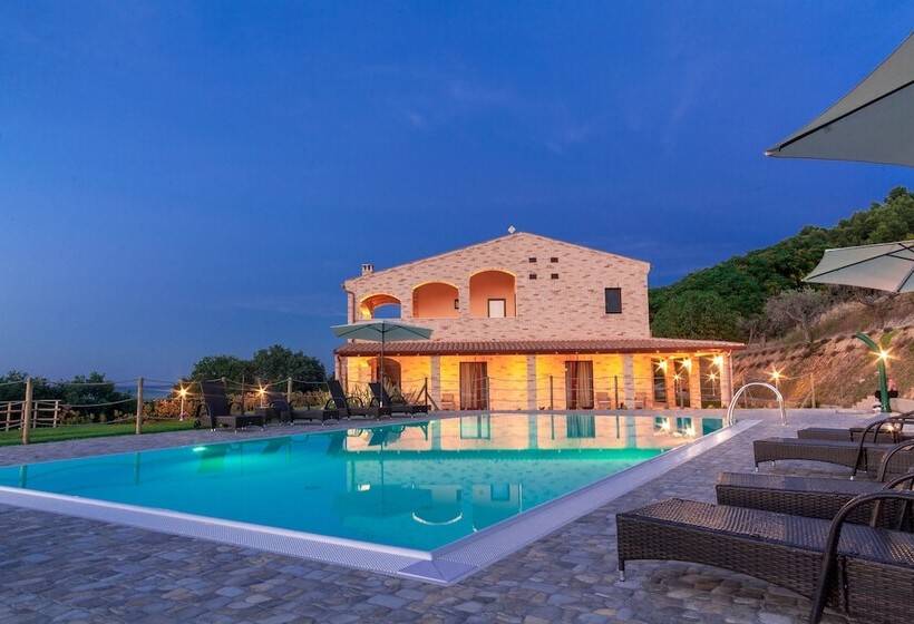 ペンション Casalfarano