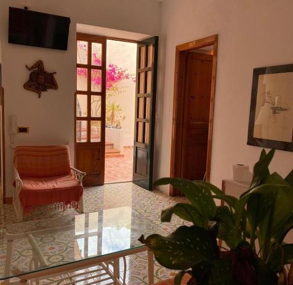 Пансион Enzo Il Negro