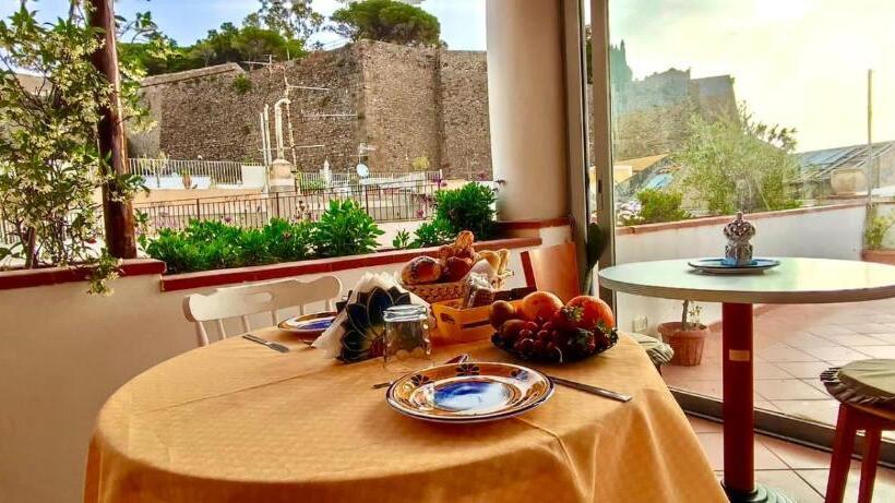 Пансион Enzo Il Negro