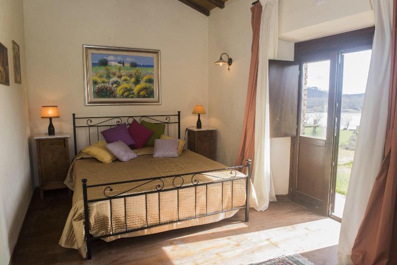 Agriturismo Lago Di Mezzano