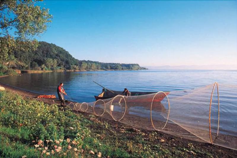 Agriturismo Lago Di Mezzano