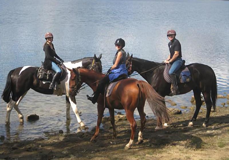 Agriturismo Lago Di Mezzano