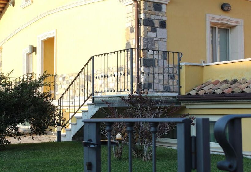 בית מלון כפרי Novecento