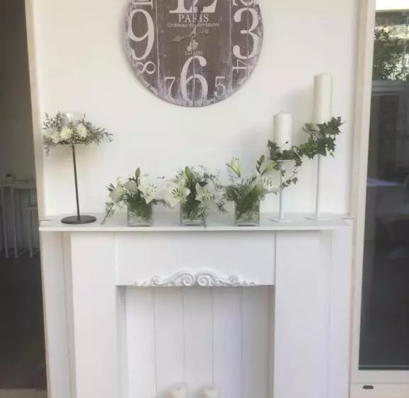 Femily B&b Bed And Breakfast Di Puglia In   Bari