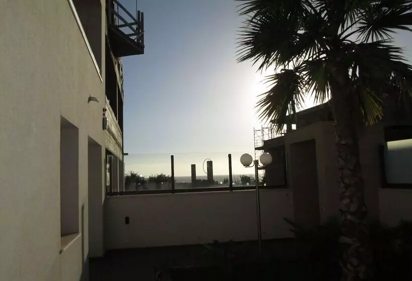 ペンション B&b Elisir