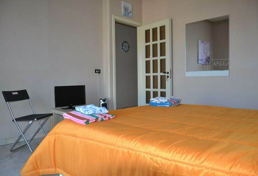 پانسیون Bed & Fly Near Airport Catania