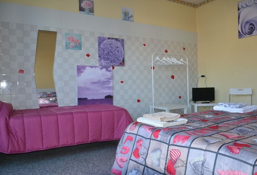 پانسیون Bed & Fly Near Airport Catania