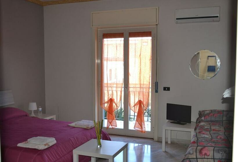 پانسیون Bed & Fly Near Airport Catania