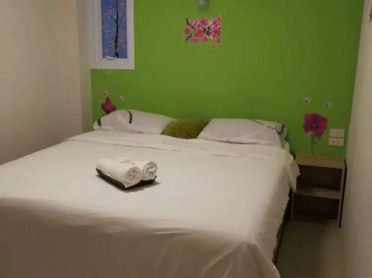 پانسیون Me Home