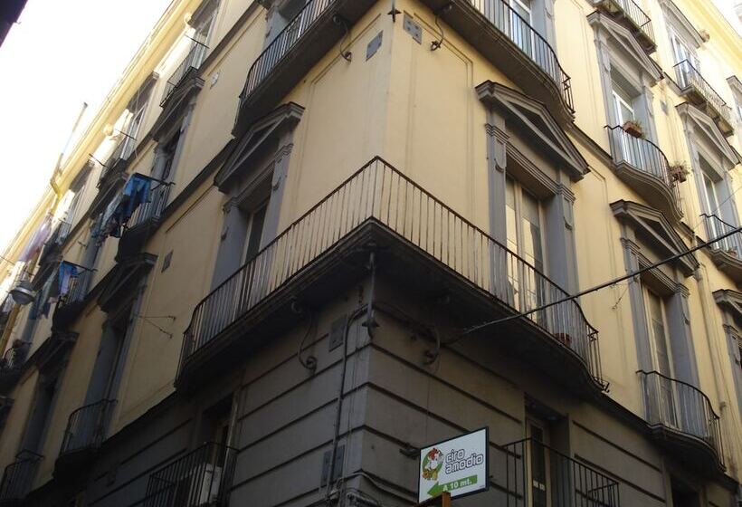 Residenza Pizzofalcone