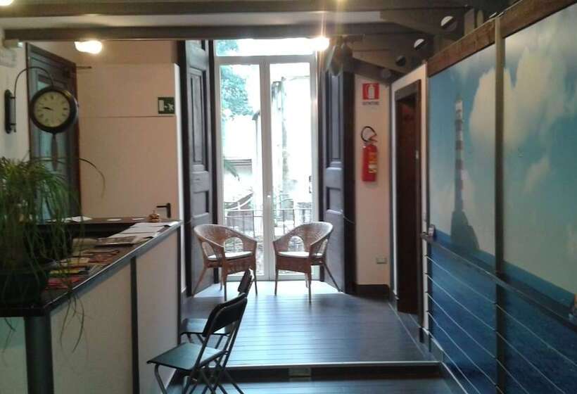 Residenza Pizzofalcone