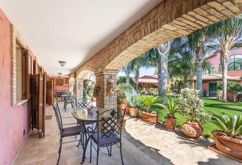 住宿加早餐  Villa Flumini