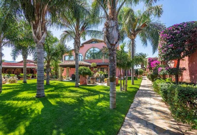 住宿加早餐  Villa Flumini