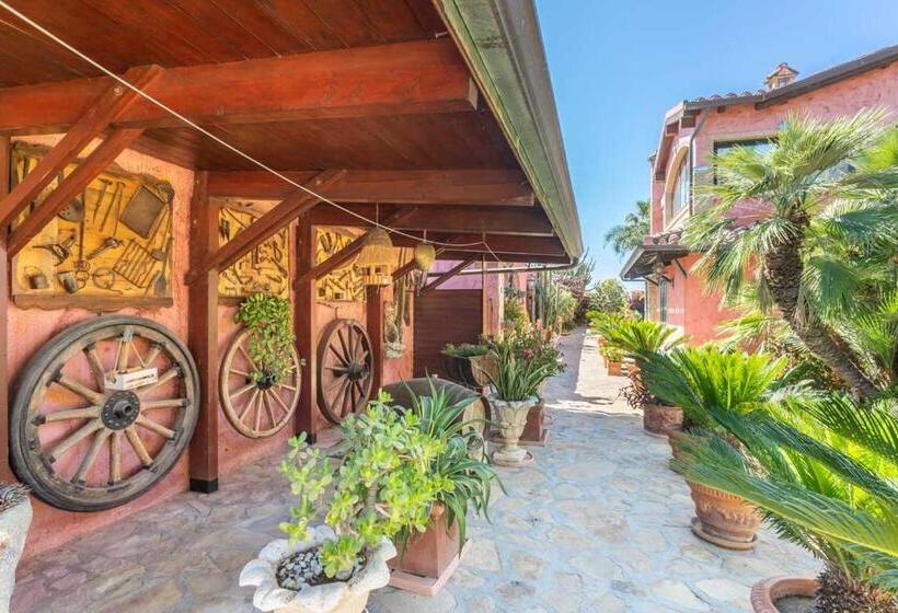 住宿加早餐  Villa Flumini