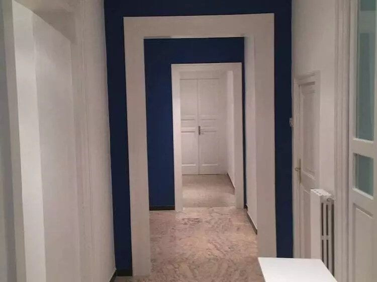 Bed & Breakfast Opera