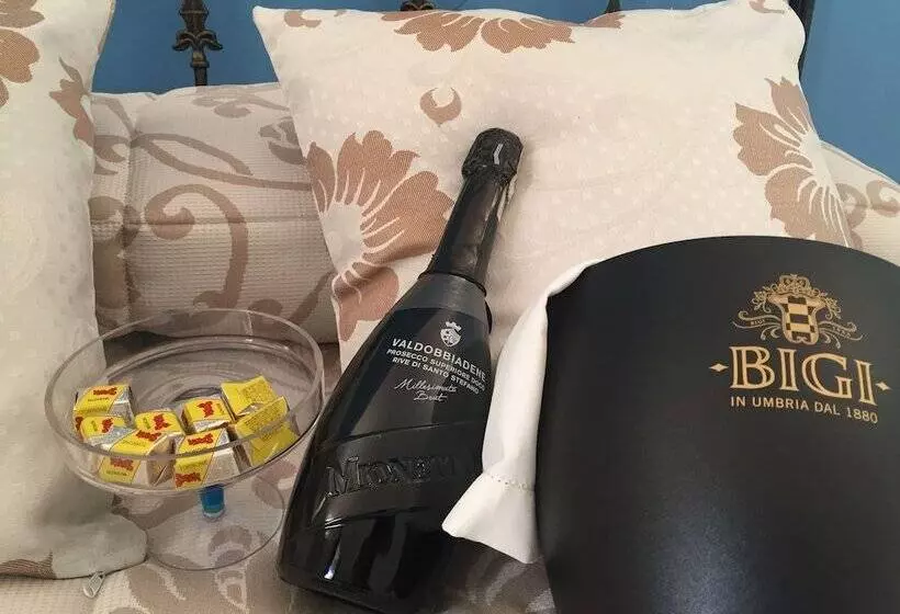 Bed & Breakfast Opera