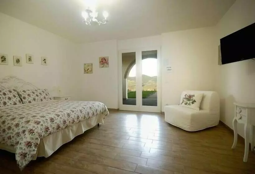 Hostelli Pietriccio Rosso