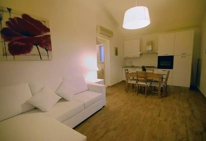 Hostelli Pietriccio Rosso