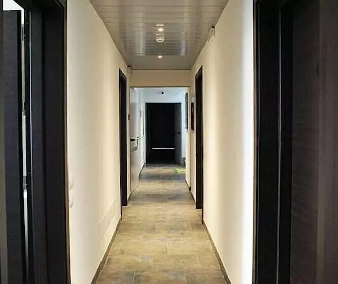 هتل Bnbook Residence Matteotti