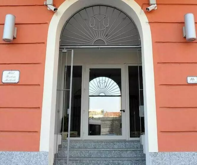 هتل Bnbook Residence Matteotti