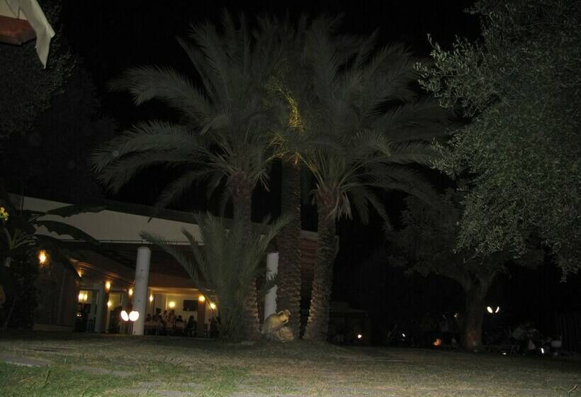 אתר נופש Villaggio Garden Park