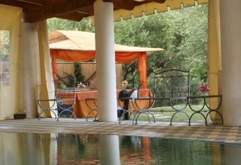 אתר נופש Villaggio Garden Park