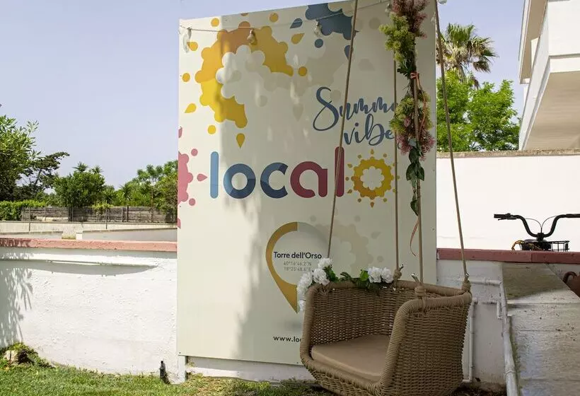 Residence Tre Palme   Localo