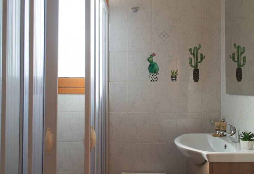 Residence Tre Palme Localo