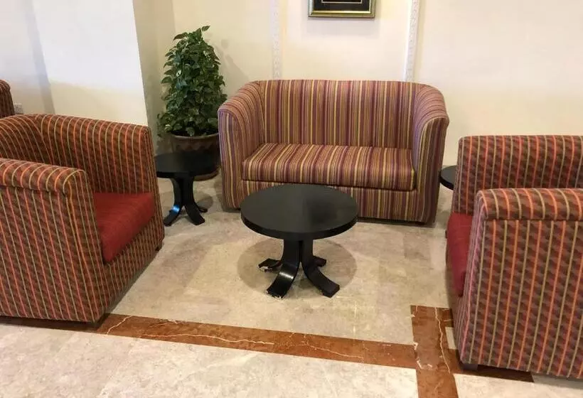 هتل Al Madinah Holiday