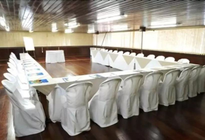 Отель Amoaras Resort