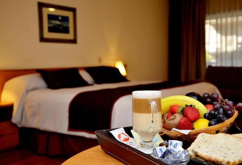 فندق Armon Suites