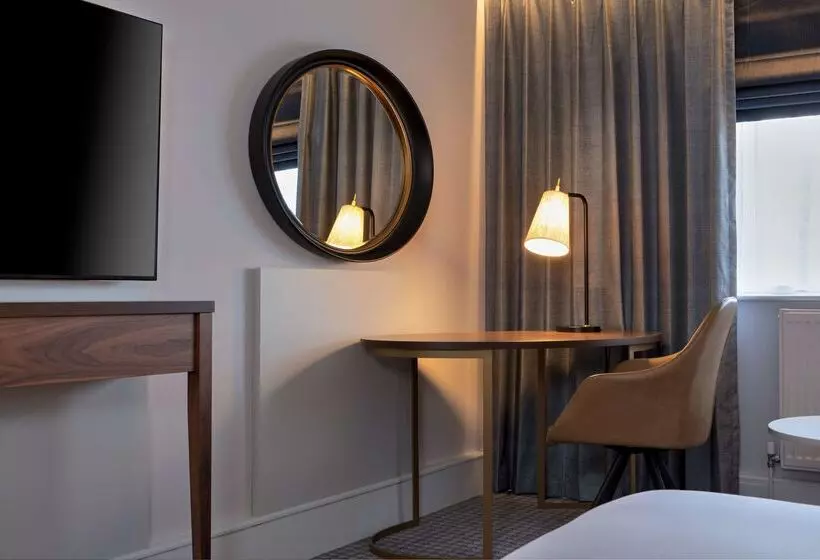 ホテル Doubletree By Hilton Stoke On Trent