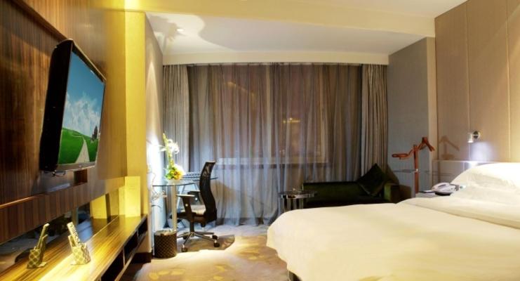 Отель Kunming Green Land