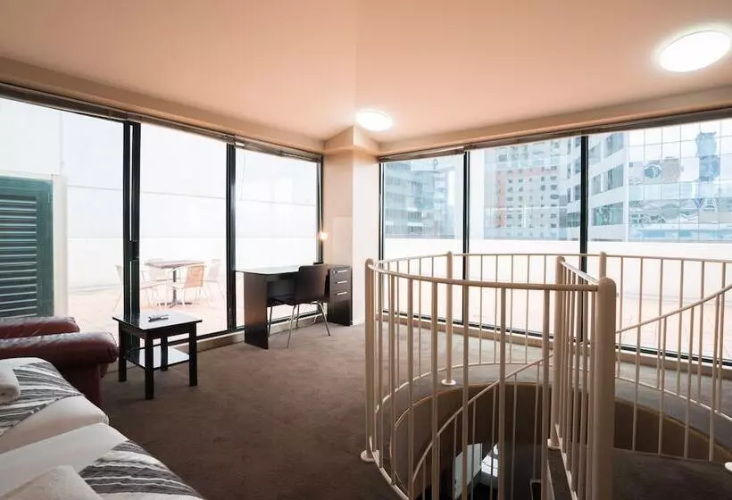 בית מלון כפרי Harbourview Apartment