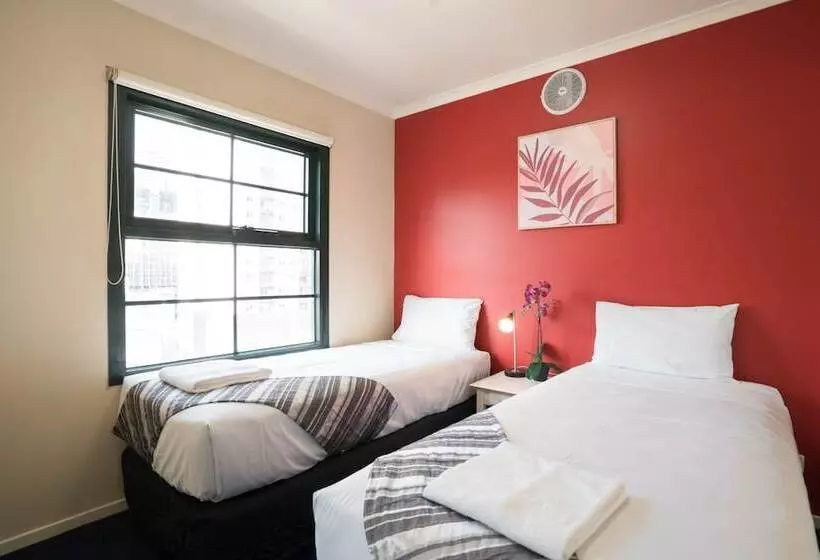 בית מלון כפרי Harbourview Apartment