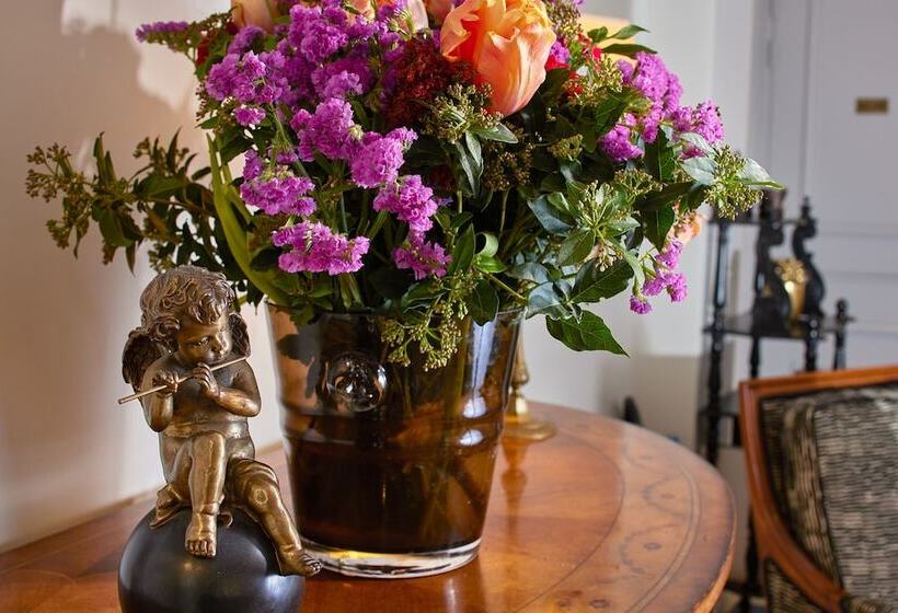 هتل Le Relais Madeleine