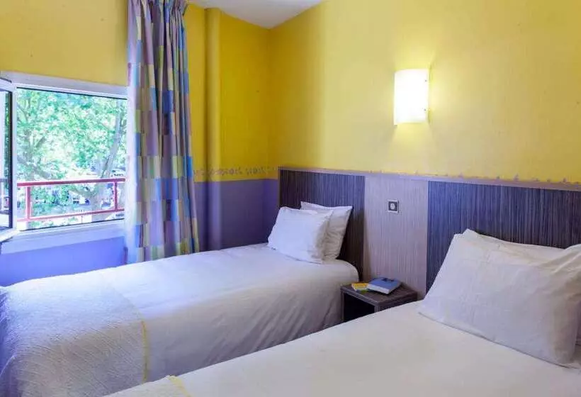 Brit Hotel Le Lion D Or Chinon