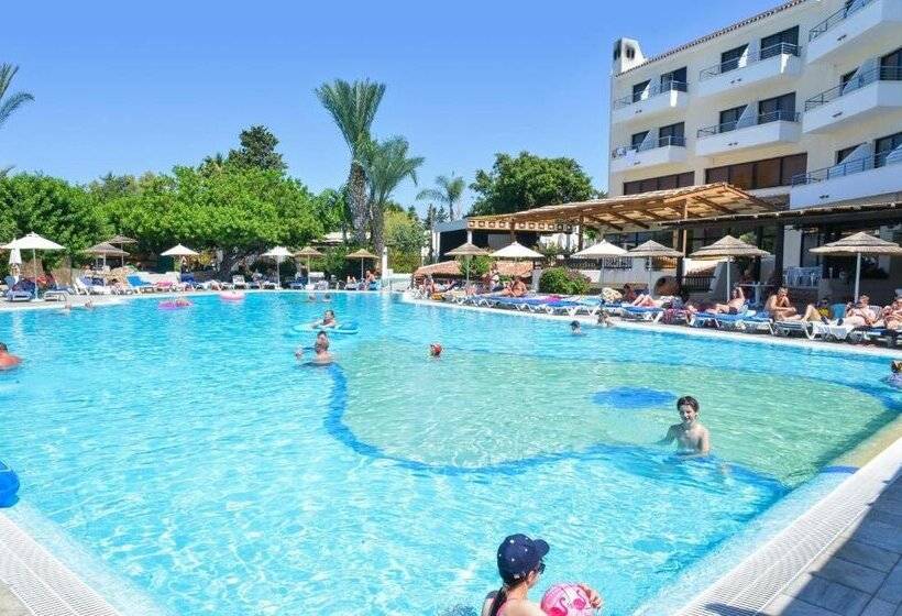 Paphos Gardens Holiday Resort