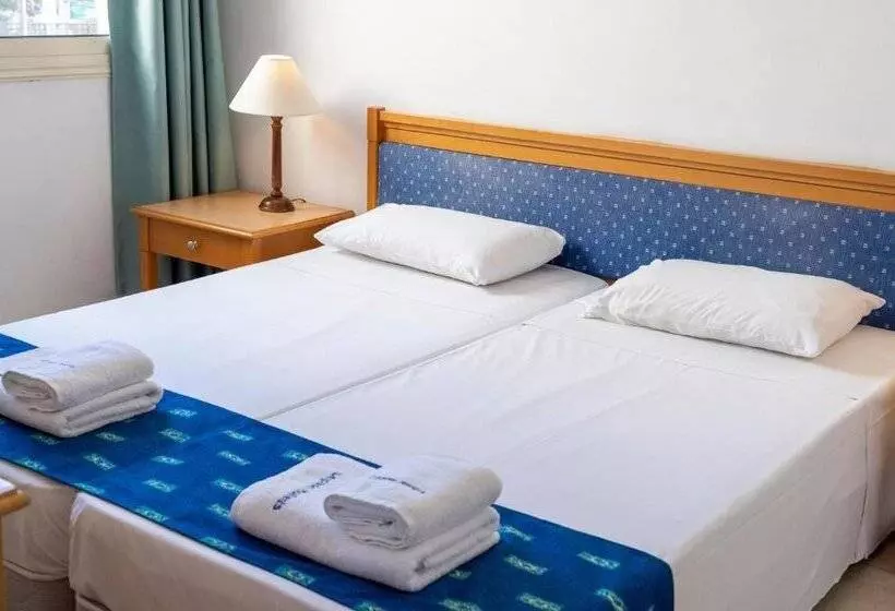 Paphos Gardens Holiday Resort