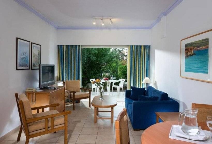 Paphos Gardens Holiday Resort