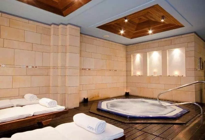 Paphos Gardens Holiday Resort