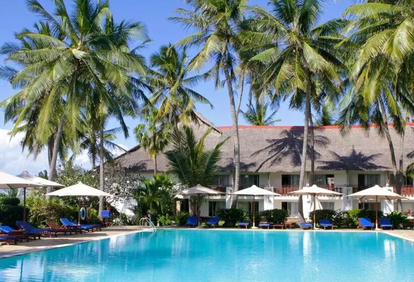 Voyager Beach Resort