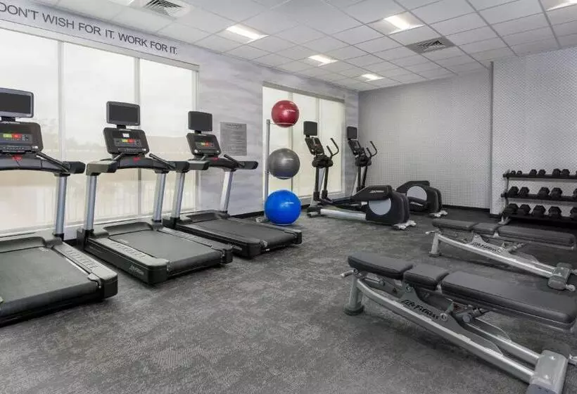 Hotelli Fairfield Inn & Suites Charlotte Monroe