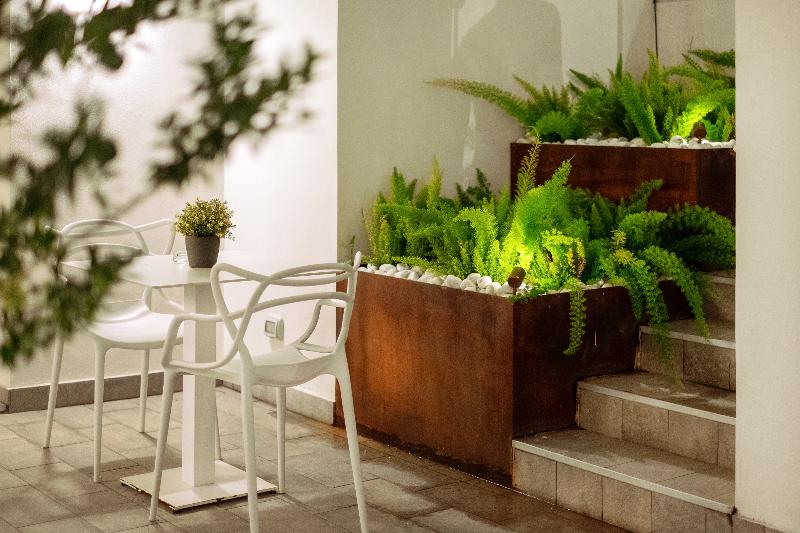 Отель Albatros Beach